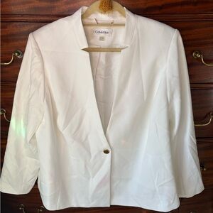 Calvin Klein notched collar Ivory lined Blazer gold button- NEW with tags